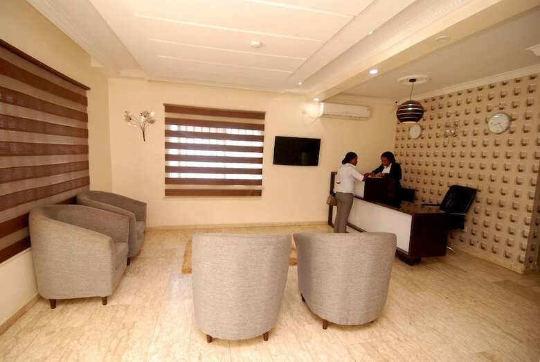 Hotel Vine Apartments & Resort