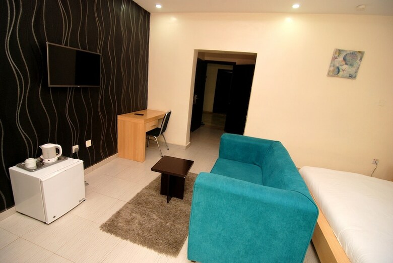 Hotel Vine Apartments & Resort