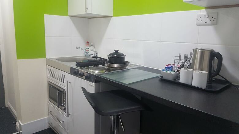 Apartamentos Lymedale Suites