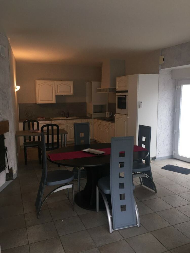Hotel Au Pied de La Roche