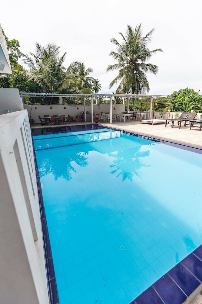 Nirvana Beach Boutique Hotel