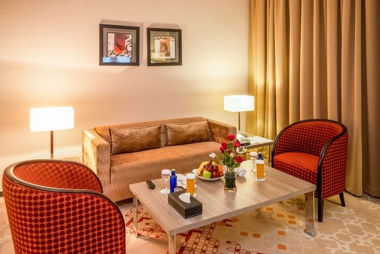 Mira Waterfront Hotel