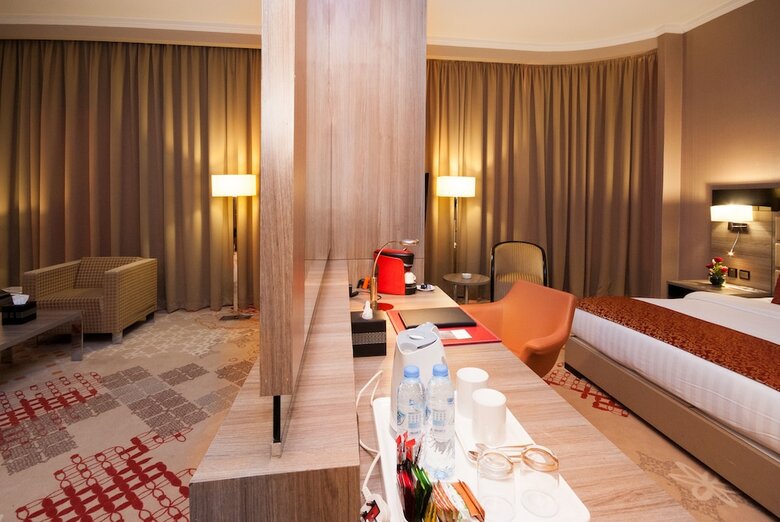 Mira Waterfront Hotel