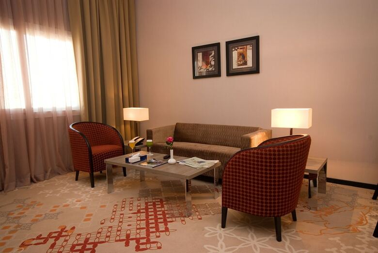 Mira Waterfront Hotel