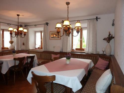 Hostal Landpension Im Alten Knoglerhof