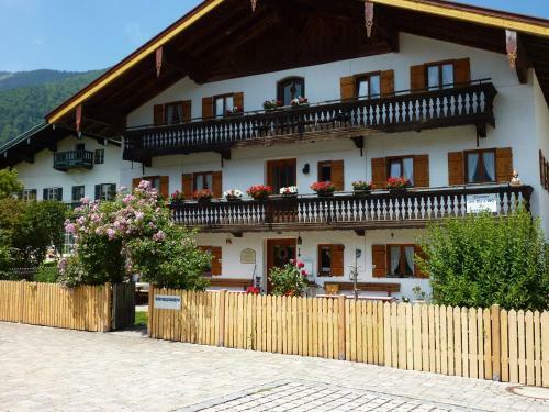 Hostal Landpension Im Alten Knoglerhof