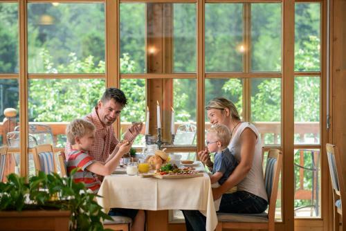 Hotel-gasthof Mauth�usl