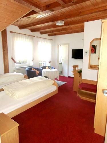 Hostal Landgasthaus Zur Linde