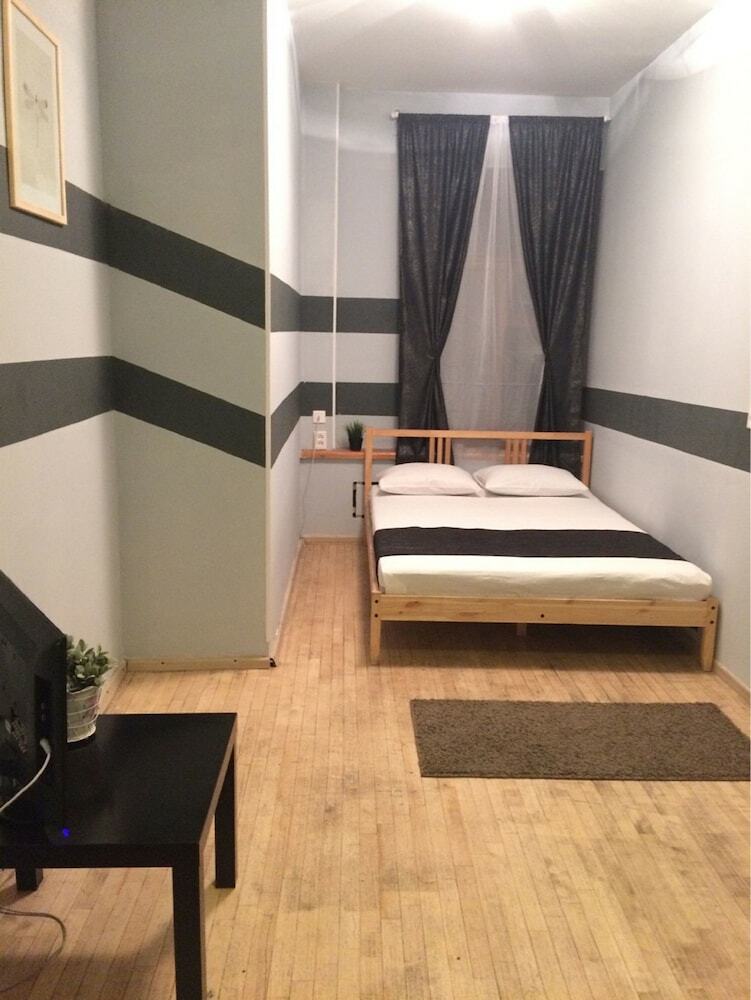 Mini Hotel Compass