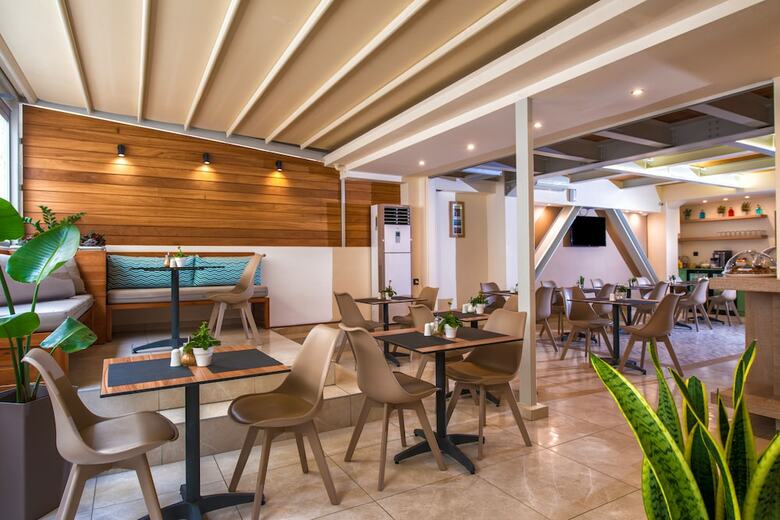 Infinity City Boutique Hotel