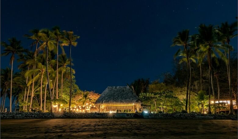 Isla Chiquita Glamping Hotel