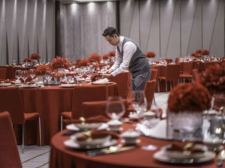 New World Saigon Hotel