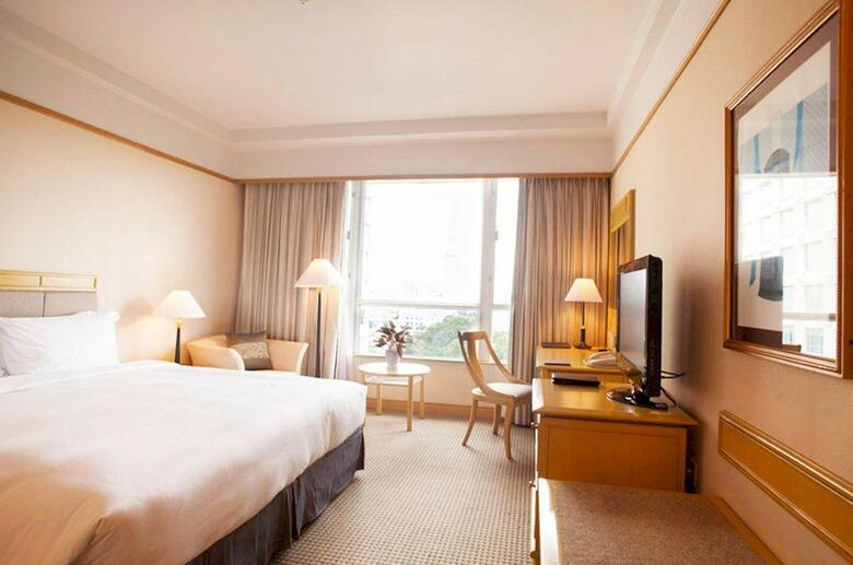 New World Saigon Hotel