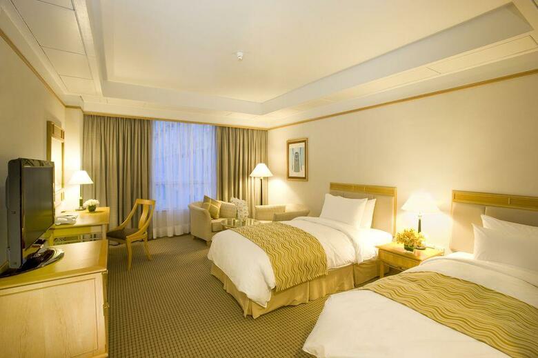 New World Saigon Hotel