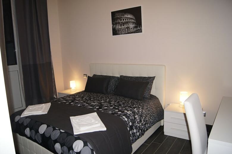 Hotel Arch Rome Suites