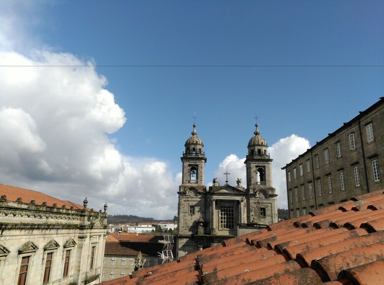 Residencia Hostal Pico Sacro I
