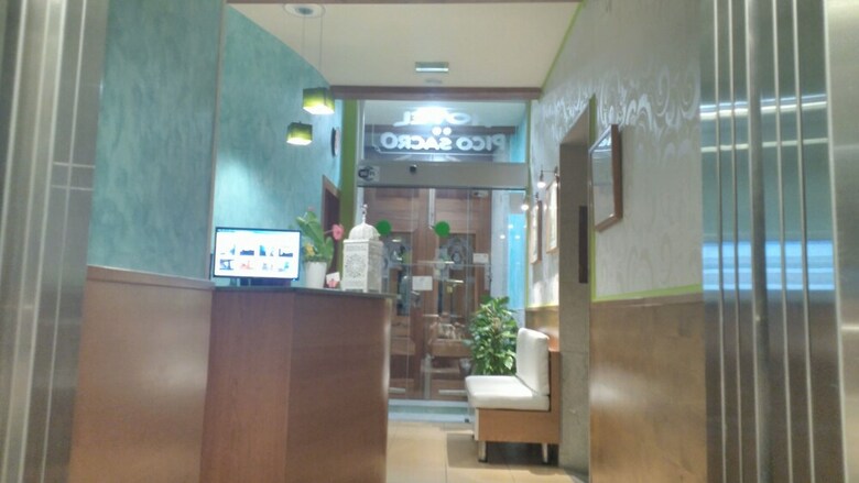 Residencia Hostal Pico Sacro I