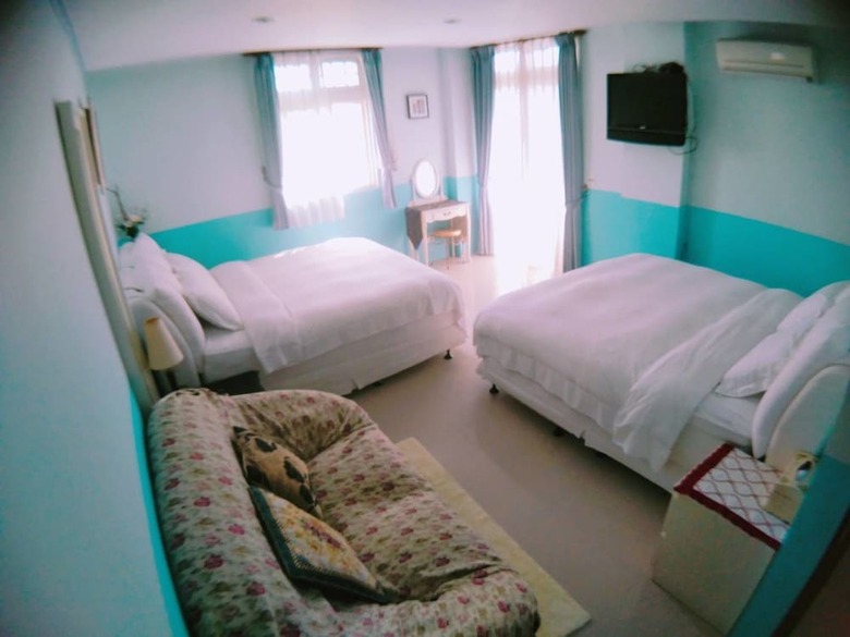 Riverside B&B