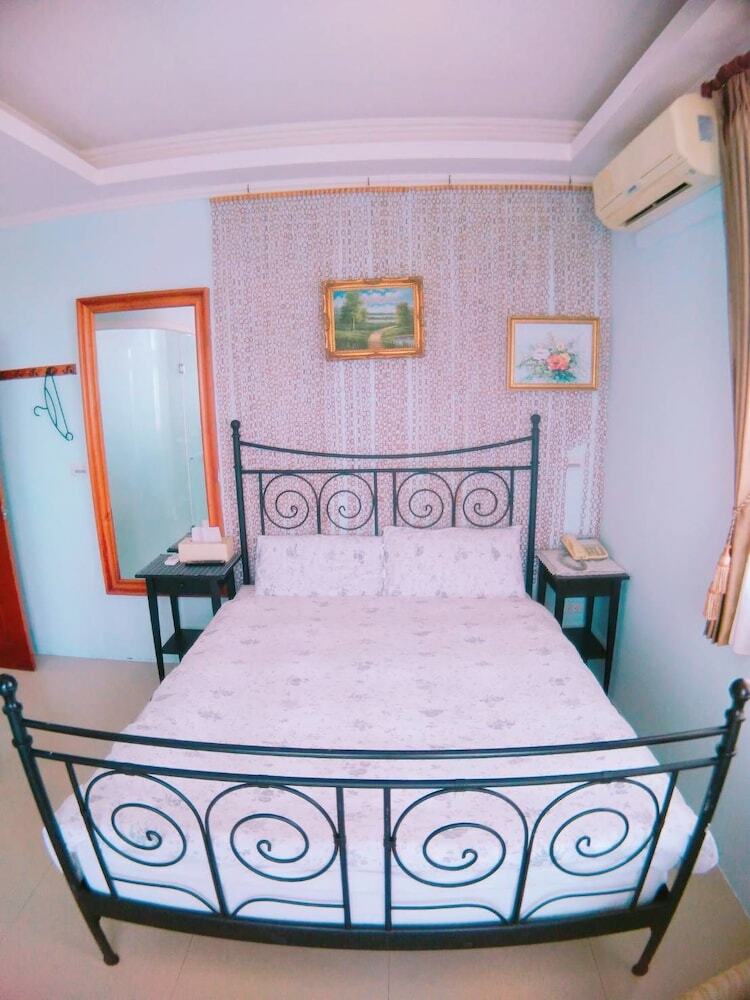 Riverside B&B