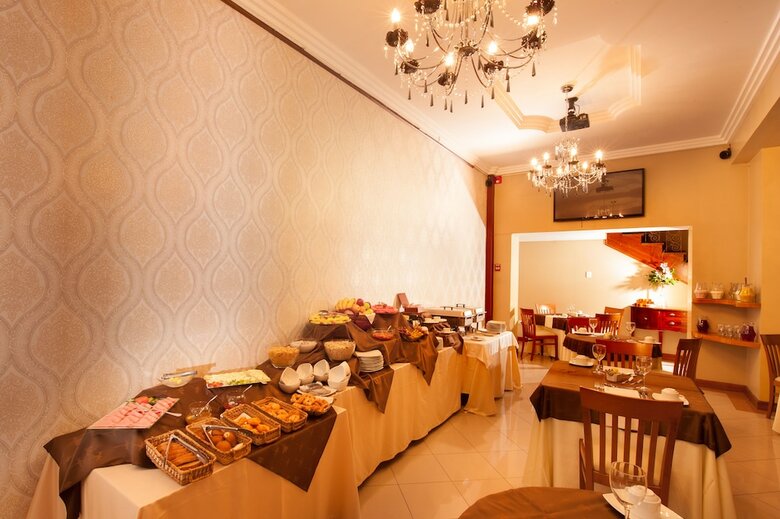 Hotel Carvallo