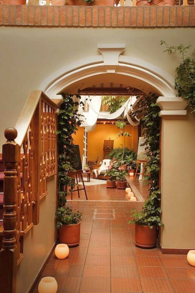Hotel Carvallo