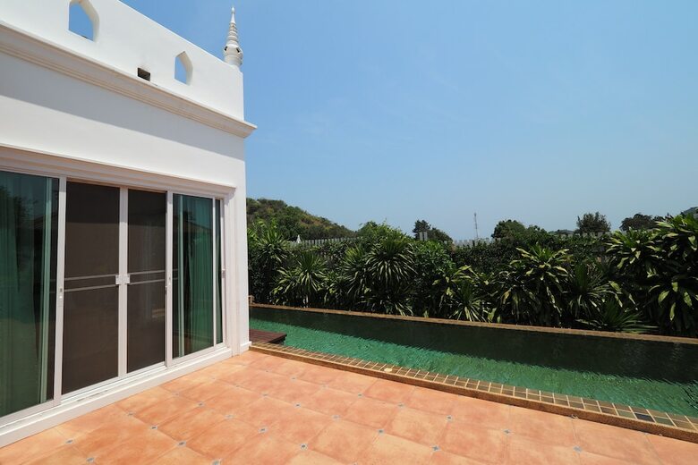 Villa Kirimuntra Resort