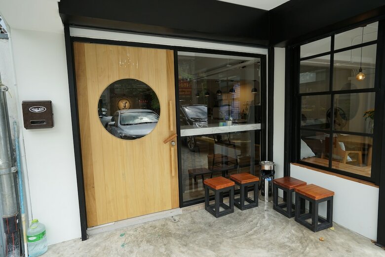 Hostal T Hostel @ Victory Monument