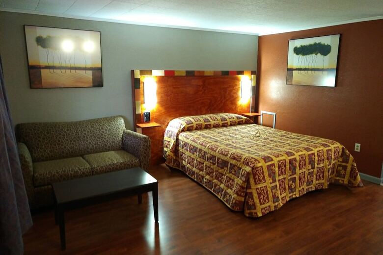 Motel Highland Inn New Cumberland