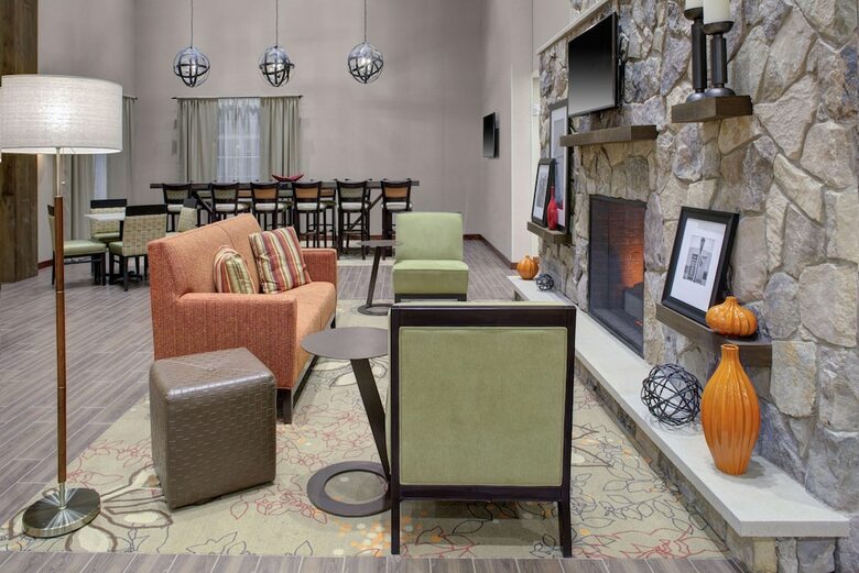 Hotel Hampton Inn And Suites Manchester