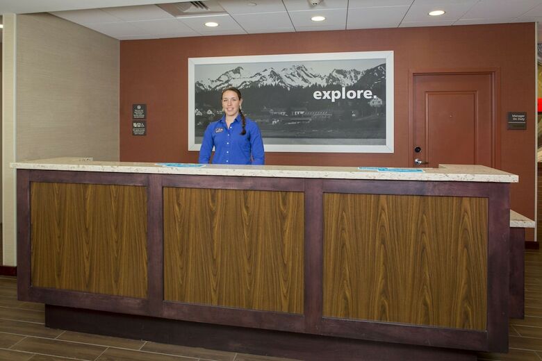 Hotel Hampton Inn And Suites Manchester