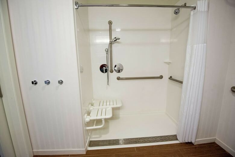 Hotel Hampton Inn And Suites Manchester