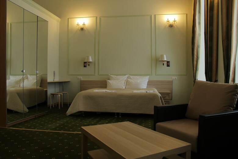 Hotel Osobnyak Molvo