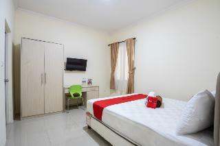 Hotel Reddoorz Plus Near Siloam Karawaci