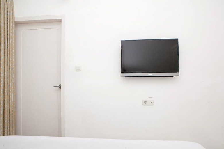 Hotel Reddoorz Near Padjajaran University 2