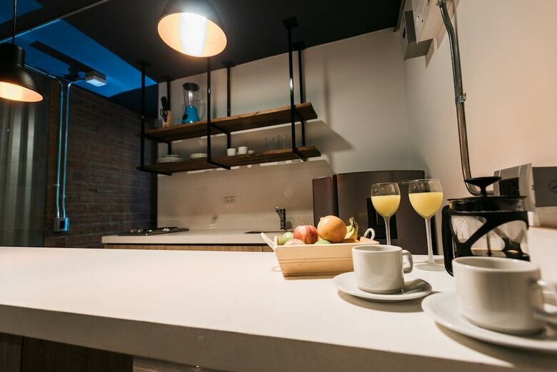 Aparthotel Soy Local Housetel