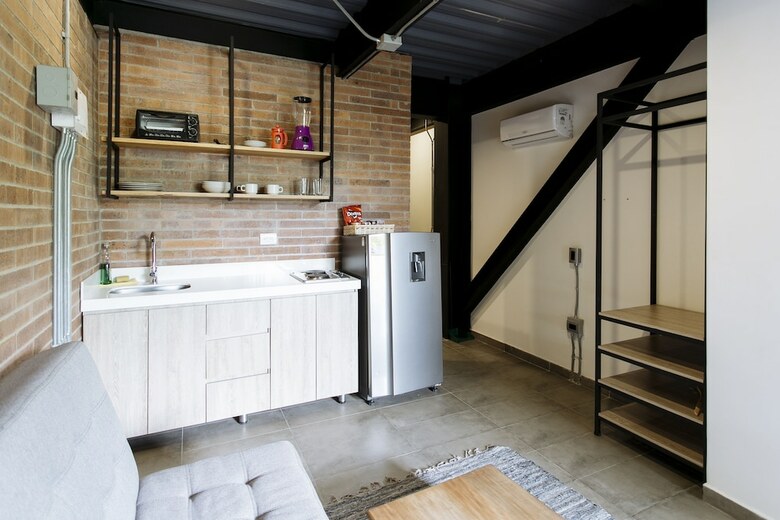Aparthotel Soy Local Housetel