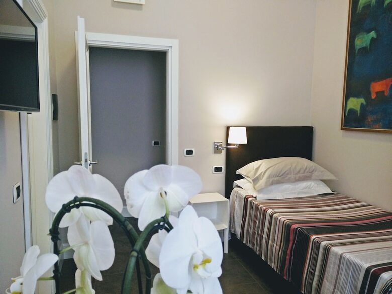 Hotel Guest House Cavour 278