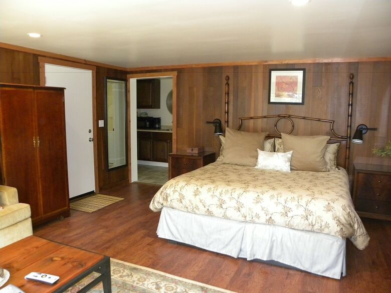 Posada Inn At Buckhorn Cove