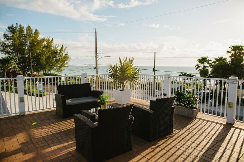 The Beach Club At Anna Maria By Rva
