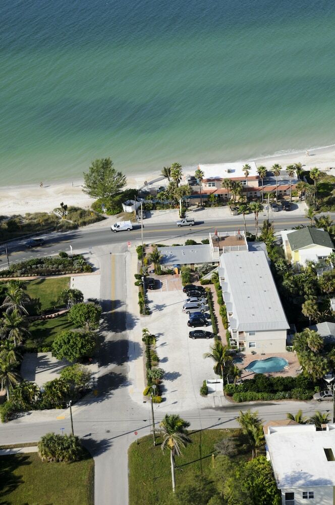 The Beach Club At Anna Maria By Rva