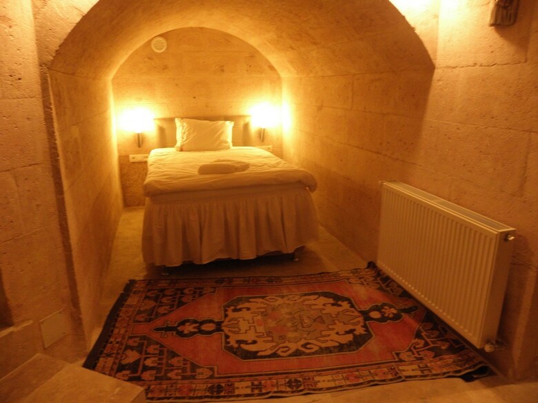 Demisos Caves The Hotel