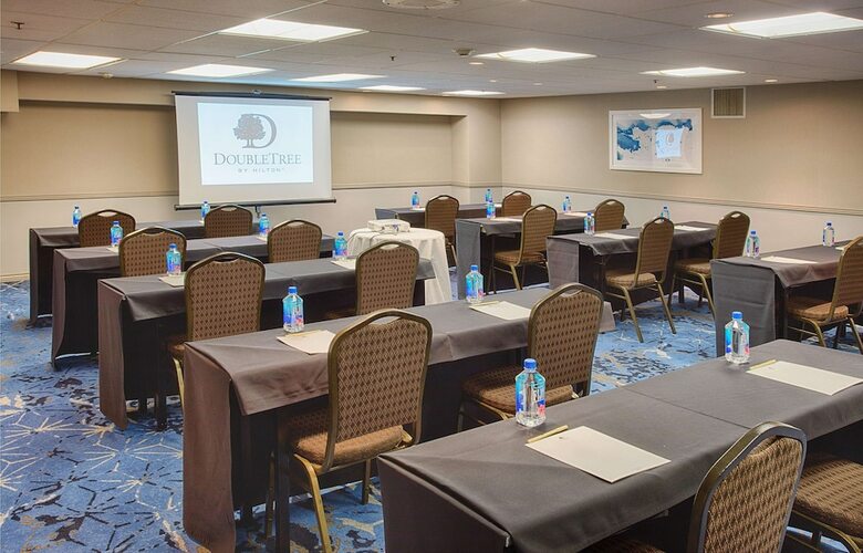 Hotel Doubletree By Hilton Denver - Westminster
