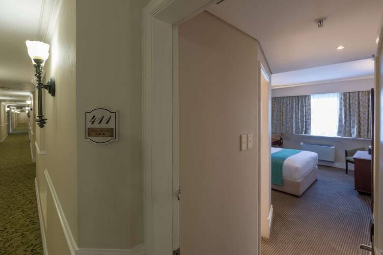 Hotel Southern Sun Emnotweni