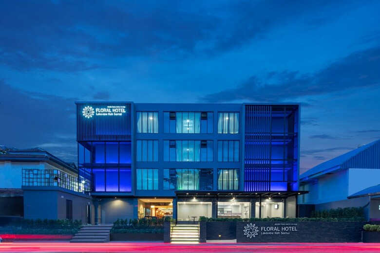 Nora Lakeview Hotel