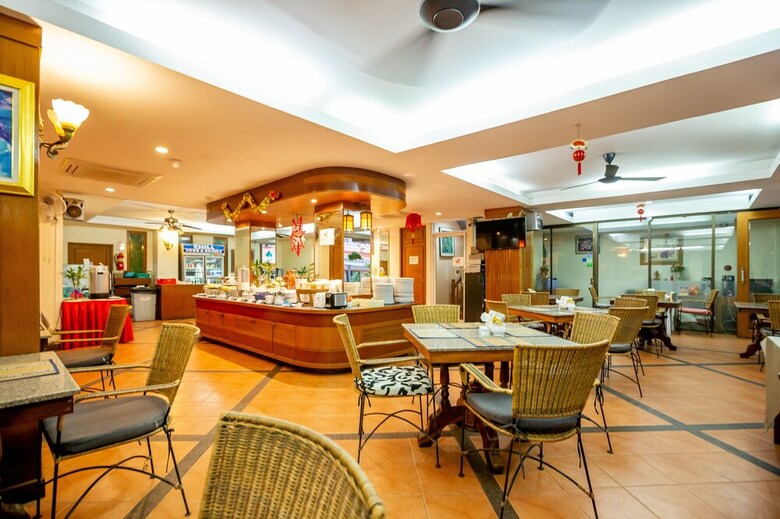 Thipurai Beach Hotel Annex