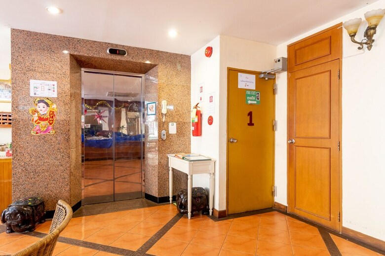 Thipurai Beach Hotel Annex