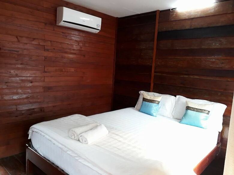 Hotel Phubarn Inn