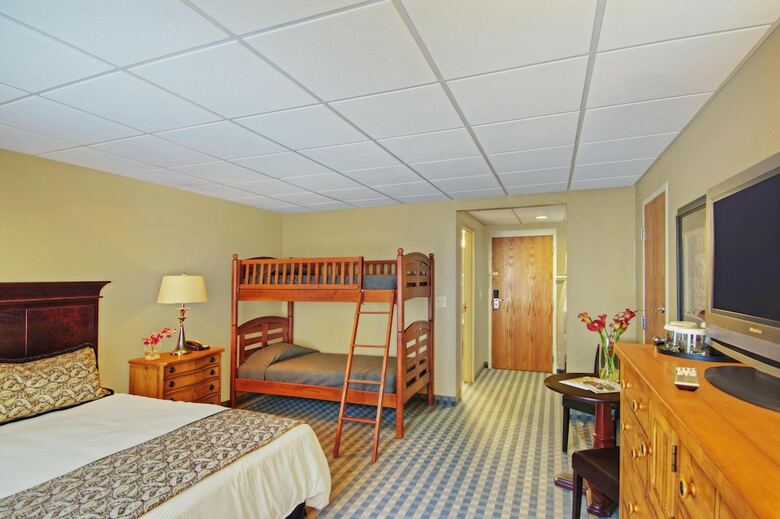Hotel Pointe At Castle Hill Resort