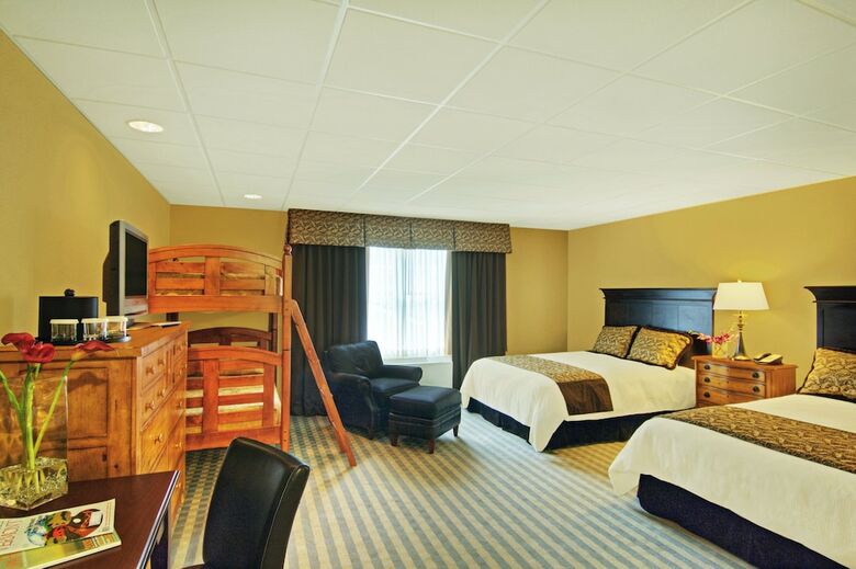 Hotel Pointe At Castle Hill Resort