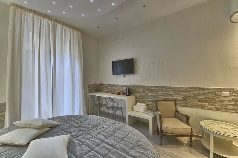 Hotel Vatican Nausicaa